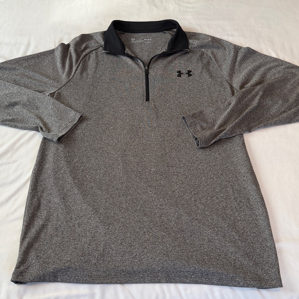 Under Armour Gray and Black Heat Gear Loose  Pullover